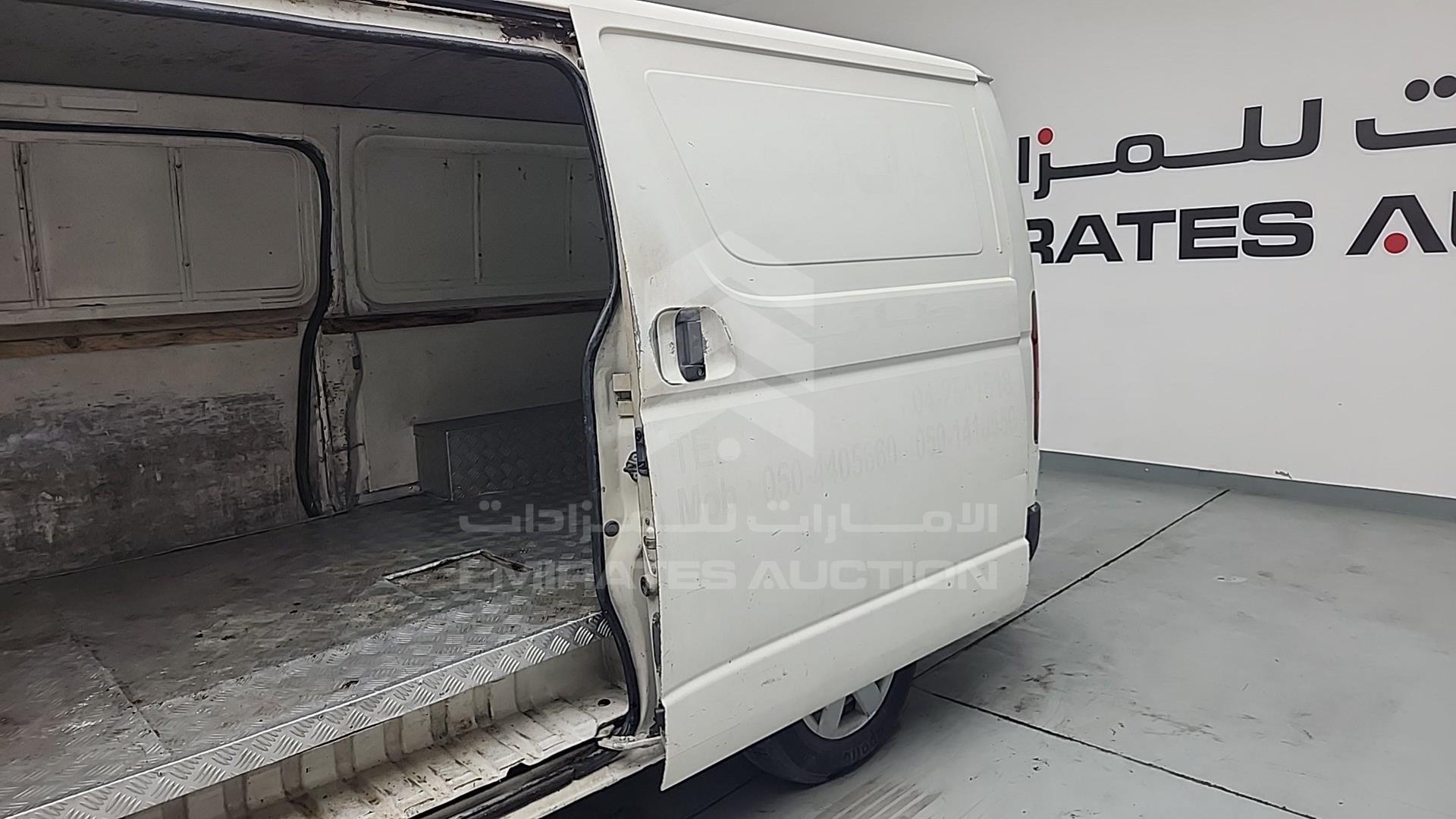2009 TOYOTA HIACE VIN: JTFHX02P190042285