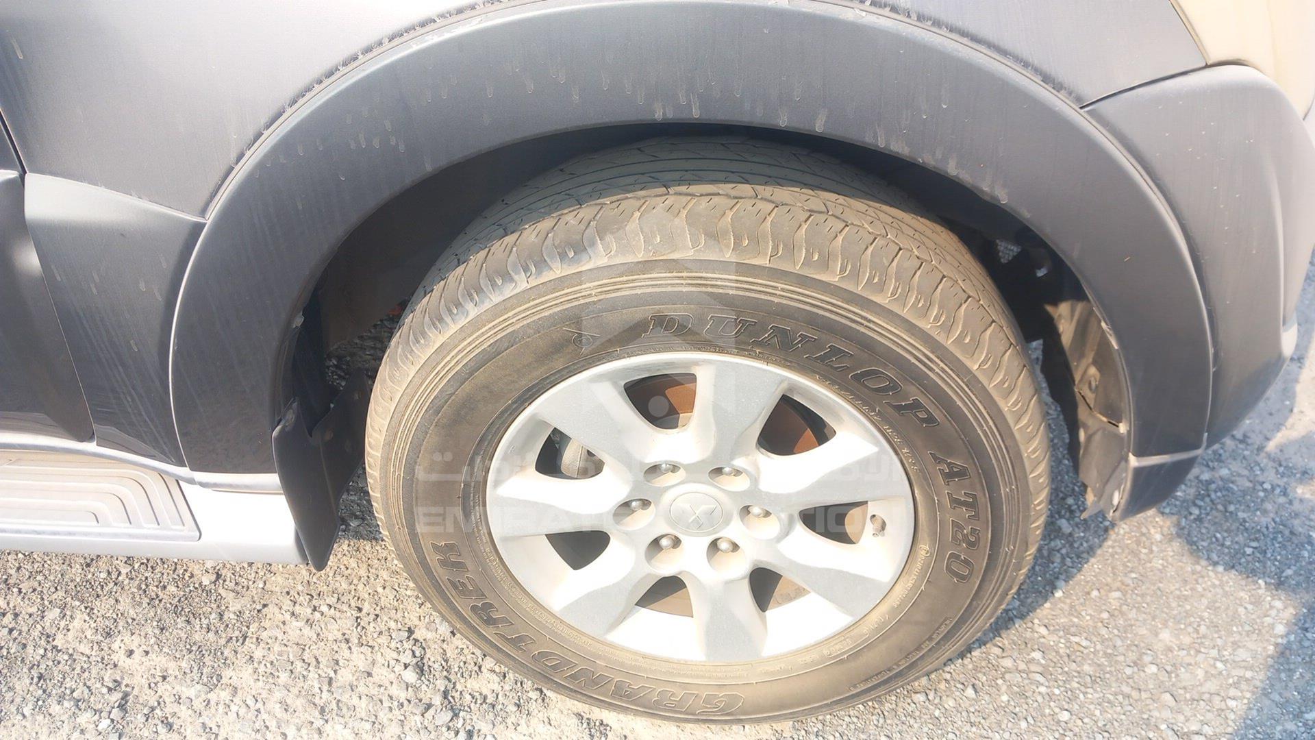 2013 MITSUBISHI PAJERO VIN: JMYLRV95WDJ701089