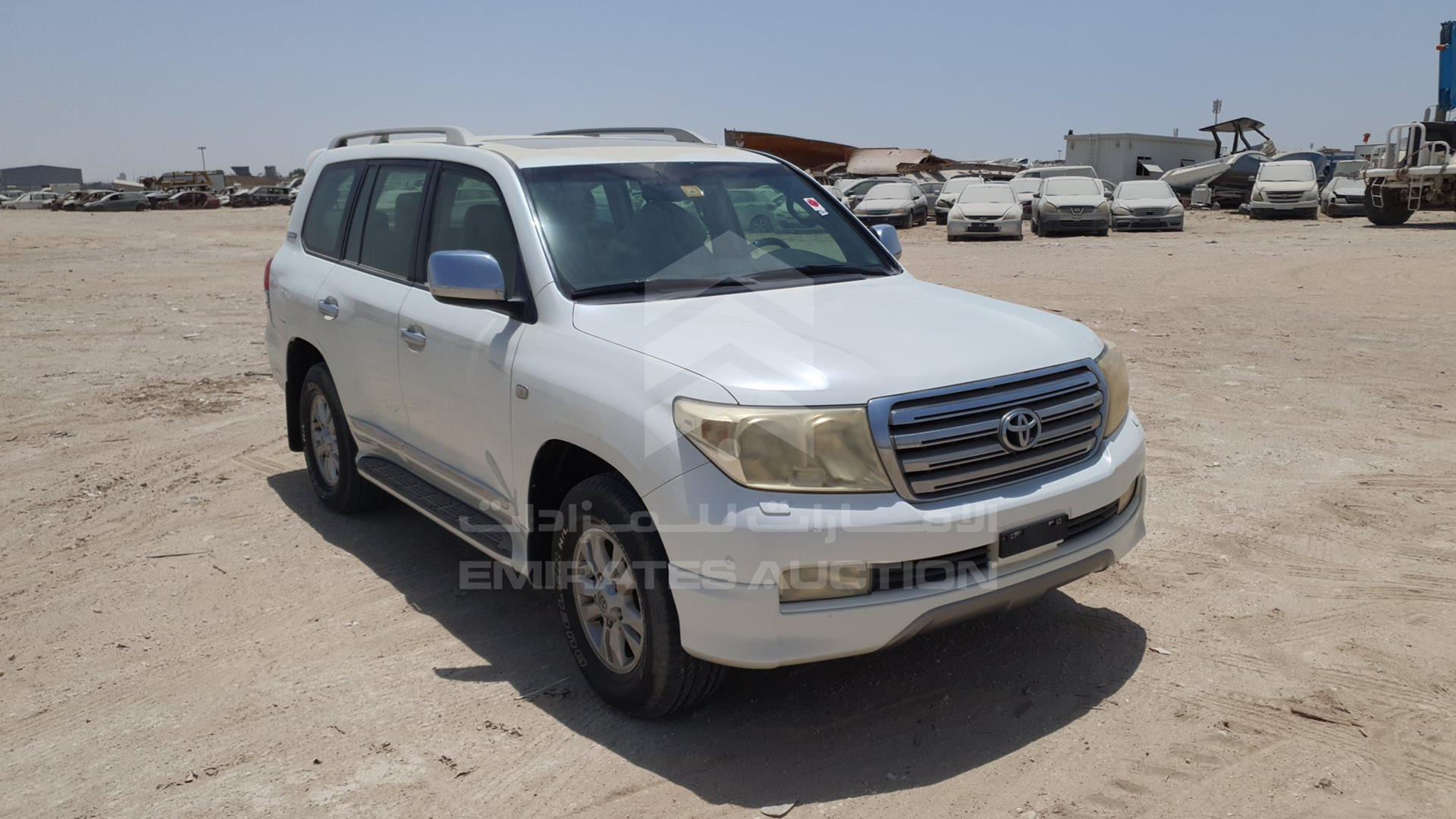 2011 TOYOTA LAND CRUISER VIN: JTMHT09J8B4041784