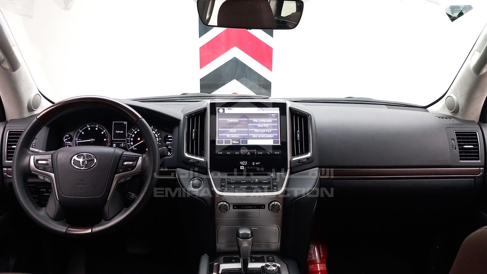 2017 TOYOTA LAND CRUISER VIN: JTMHY05J3H4054037