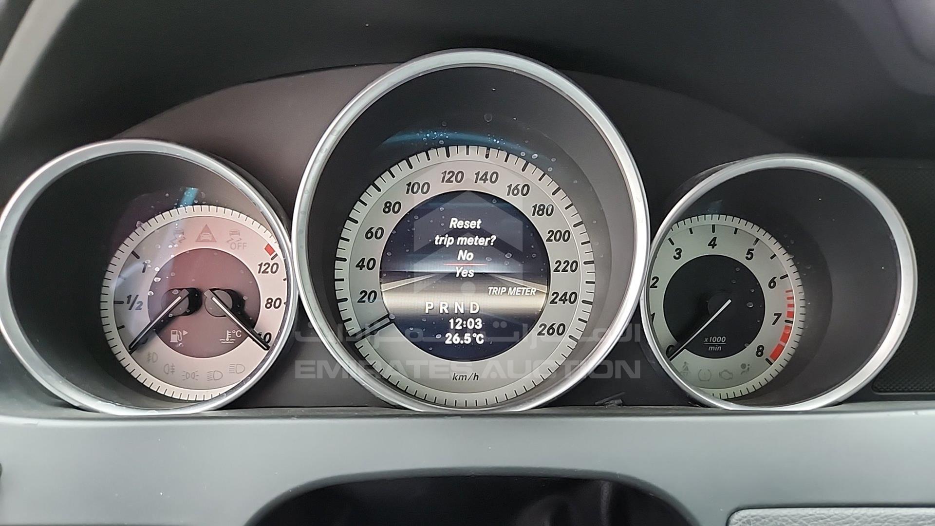 2013 MERCEDES C 200 VIN: WDDGF4JB8DA824113