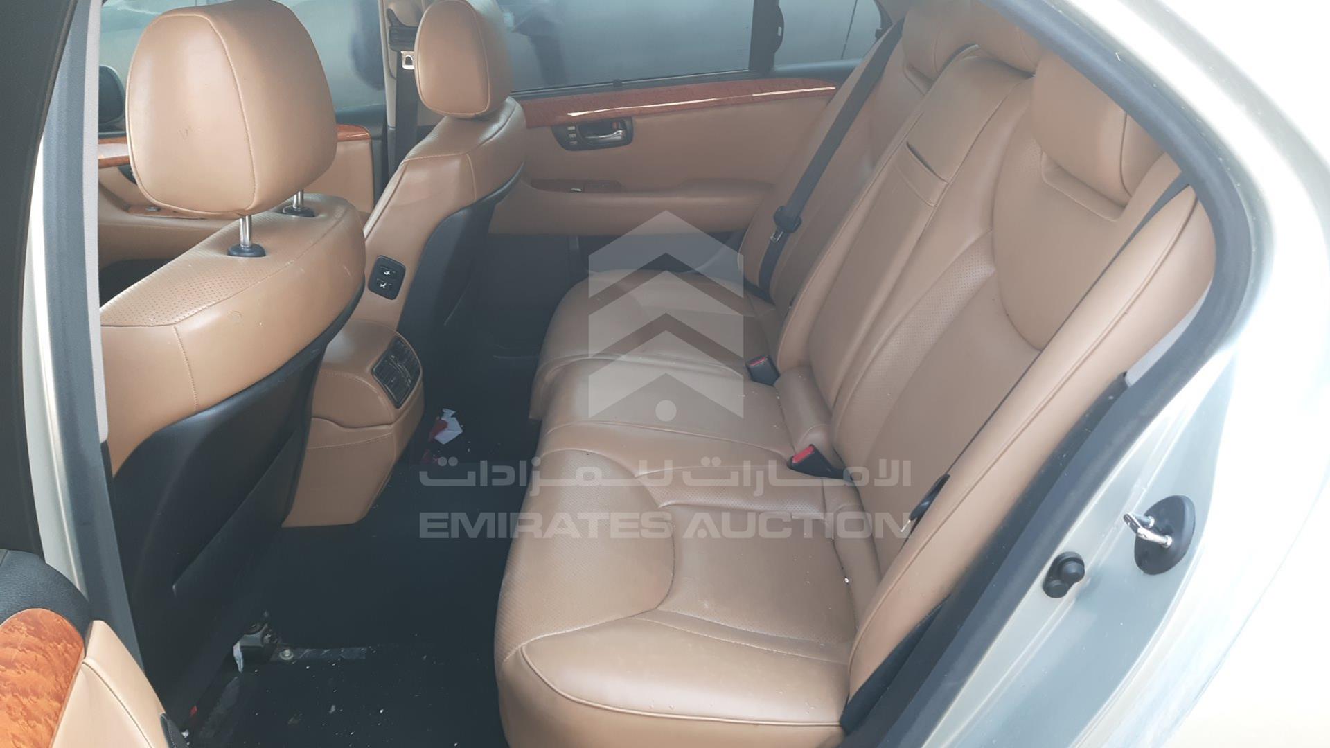 0 LEXUS LS 430 VIN: JTHBN30F600067684