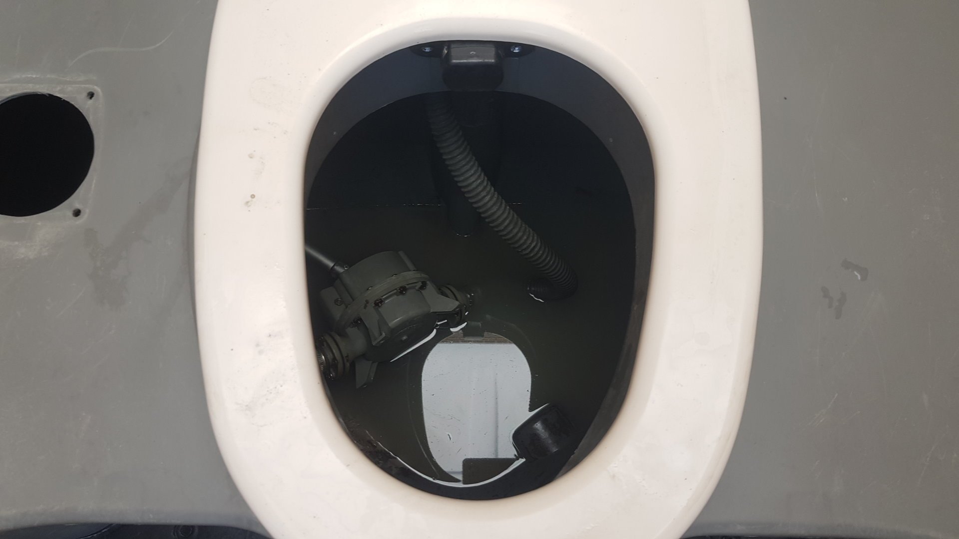 Portable toilet for sale in UAE | 219965