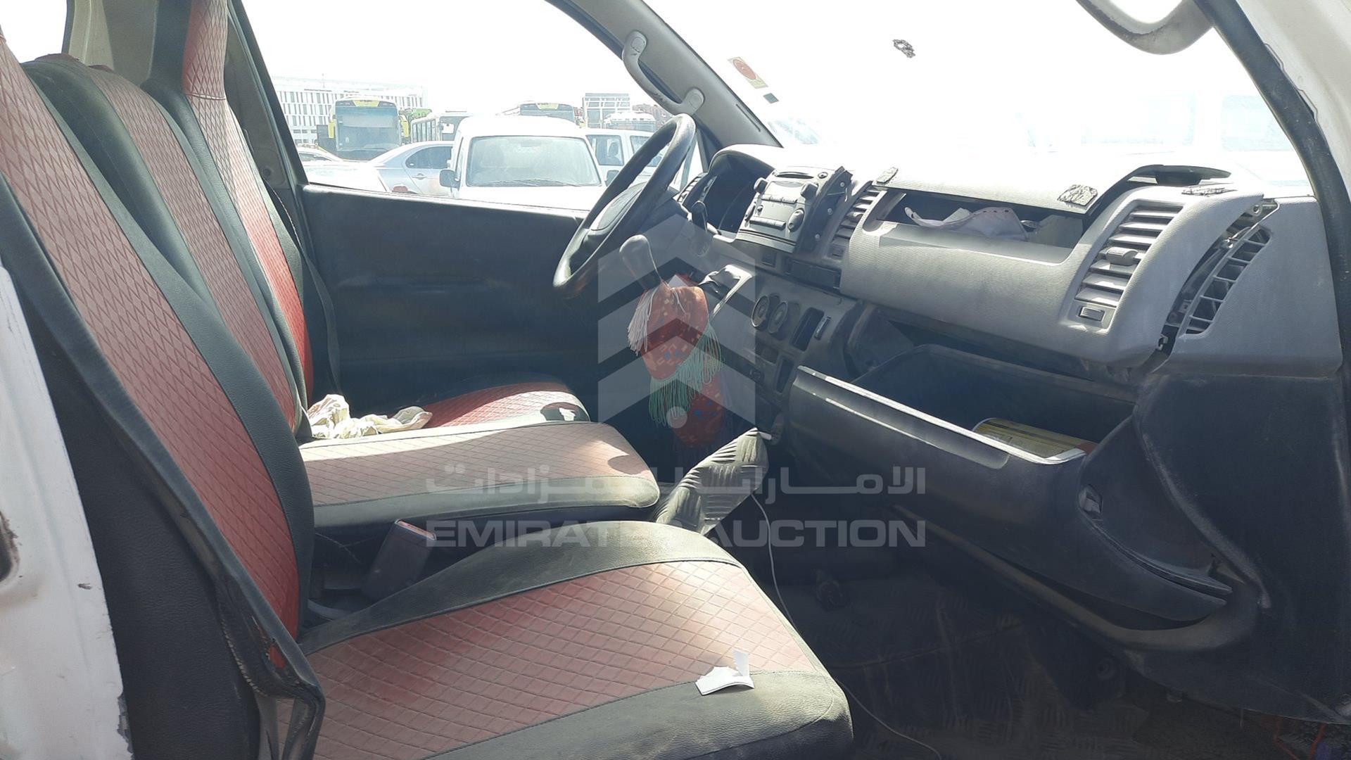 2008 TOYOTA HIACE VIN: JTGJX02P380013351