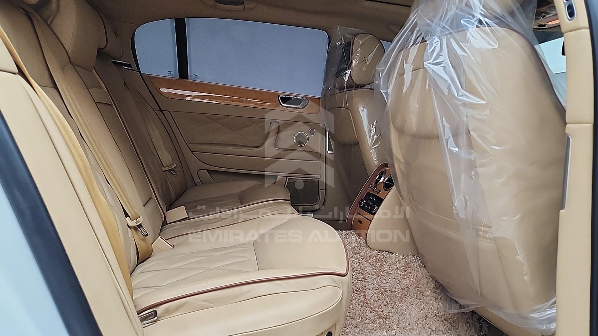 2011 BENTLEY CONTINENTAL VIN: SCBBR9ZA7BC067021