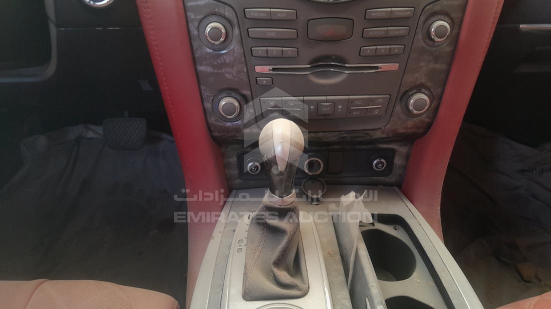 نيسان باترول 2011 — زاوية ناقل الحركة — صورة 17