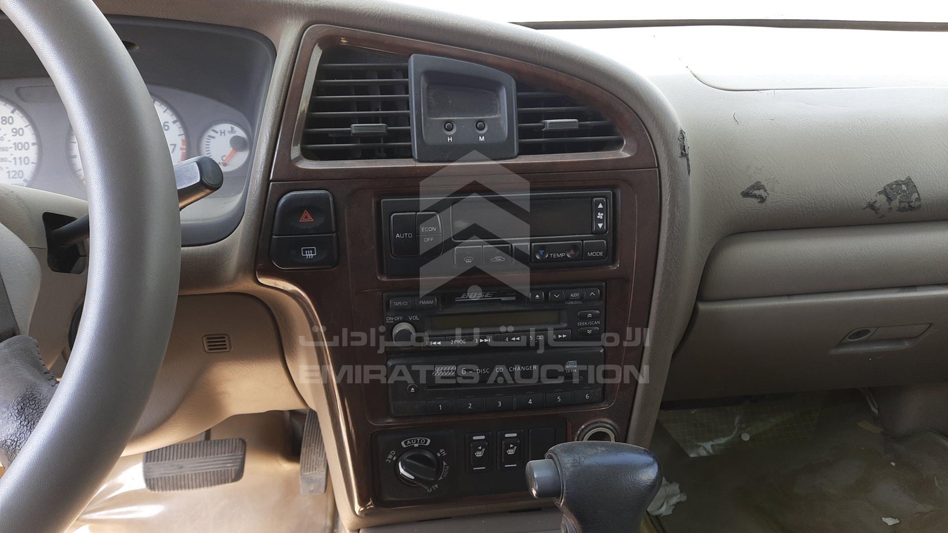 2001 NISSAN PATHFINDER VIN: JN8DR09Y31W596577