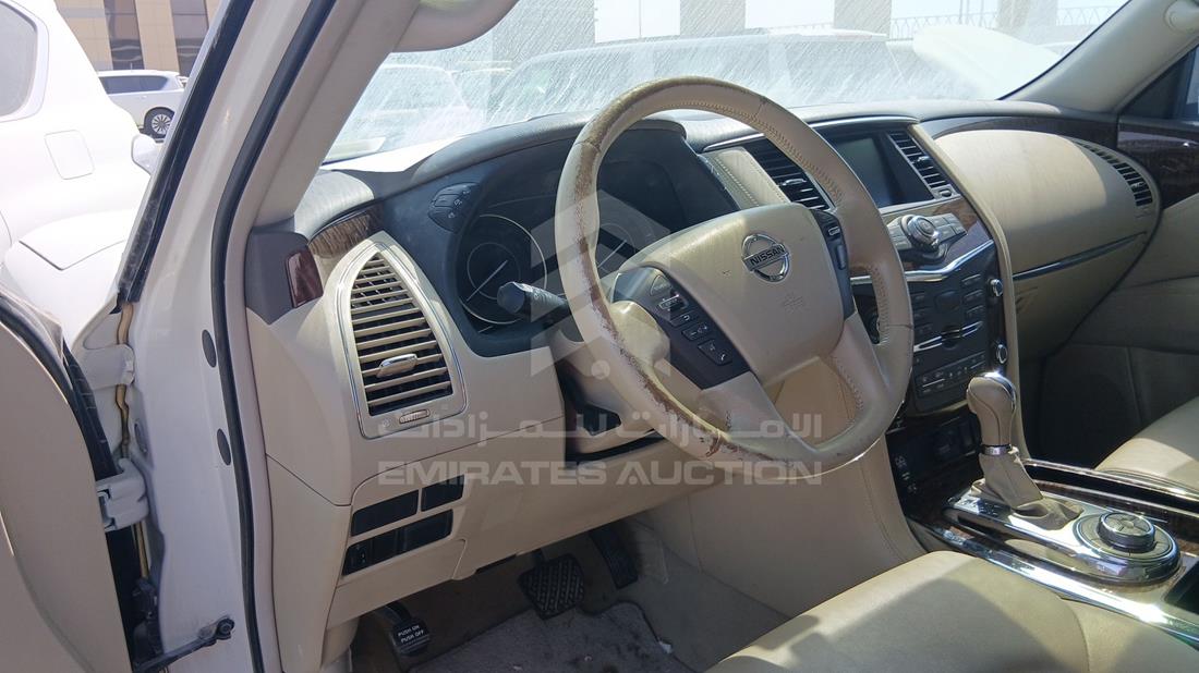 نيسان باترول 2019 — زاوية واجهة السائق الأمامية اليسرى — صورة 11