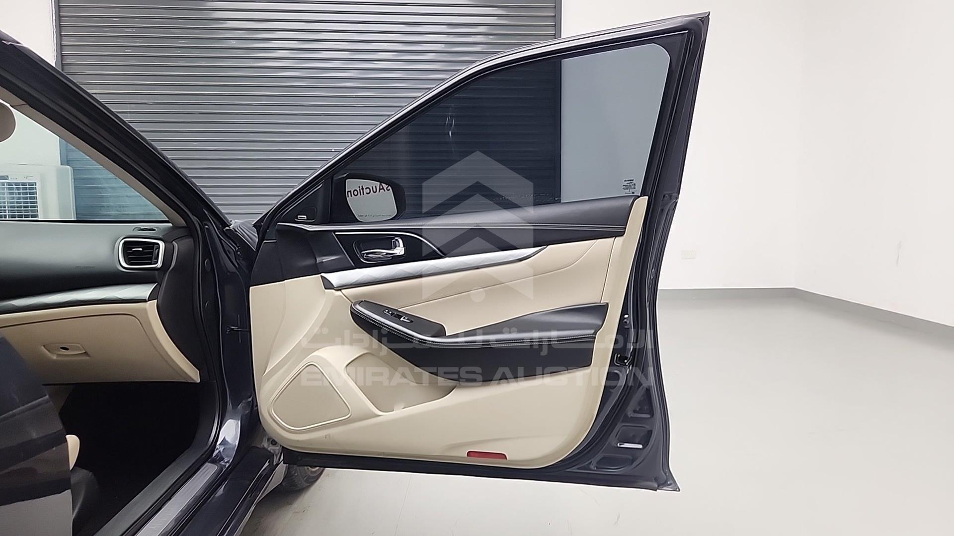 2018 NISSAN MAXIMA VIN: 1N4AA6AP2JC381064