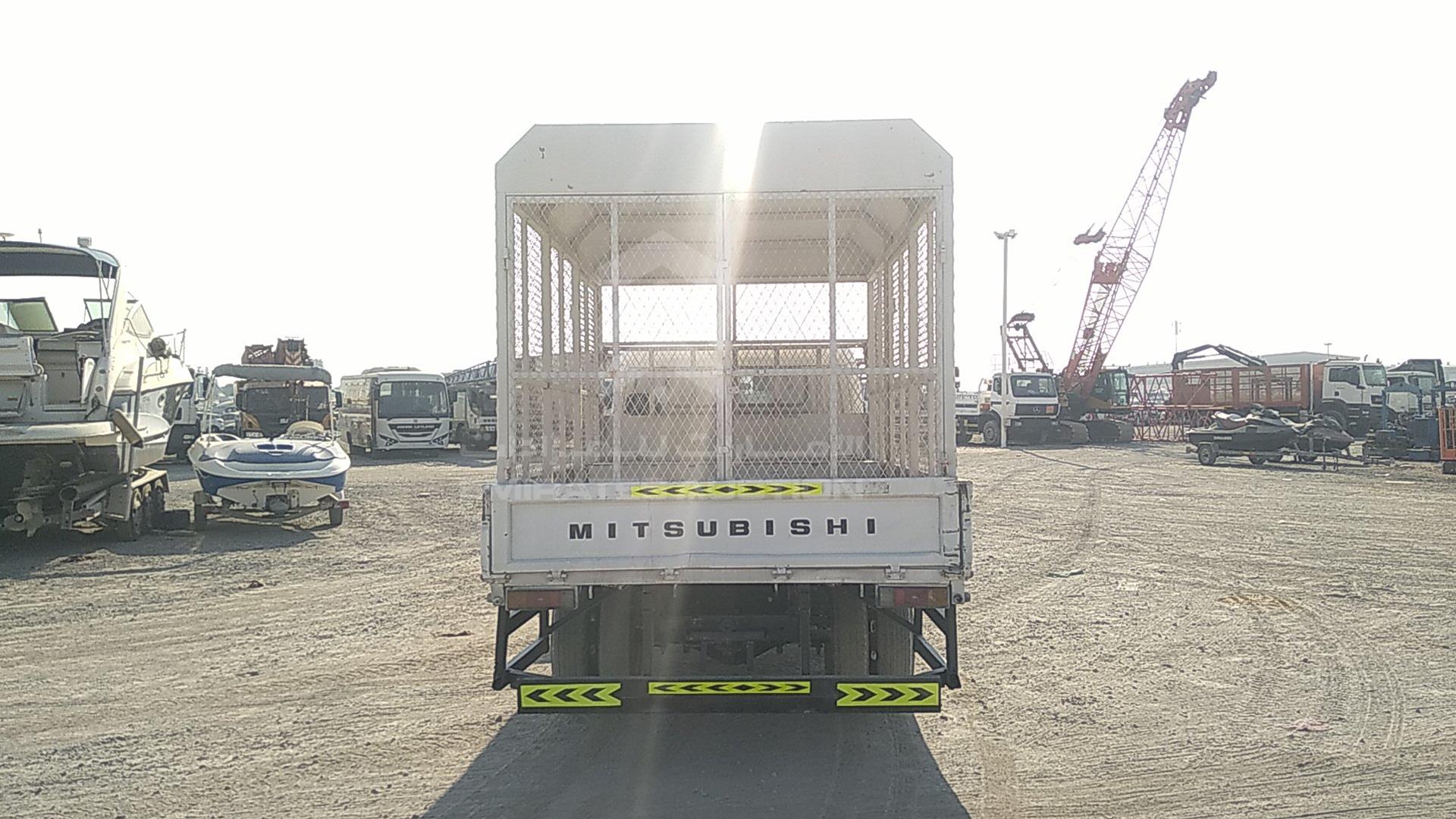 2015 MITSUBISHI CANTER VIN: JL7B6E1P0FK028476