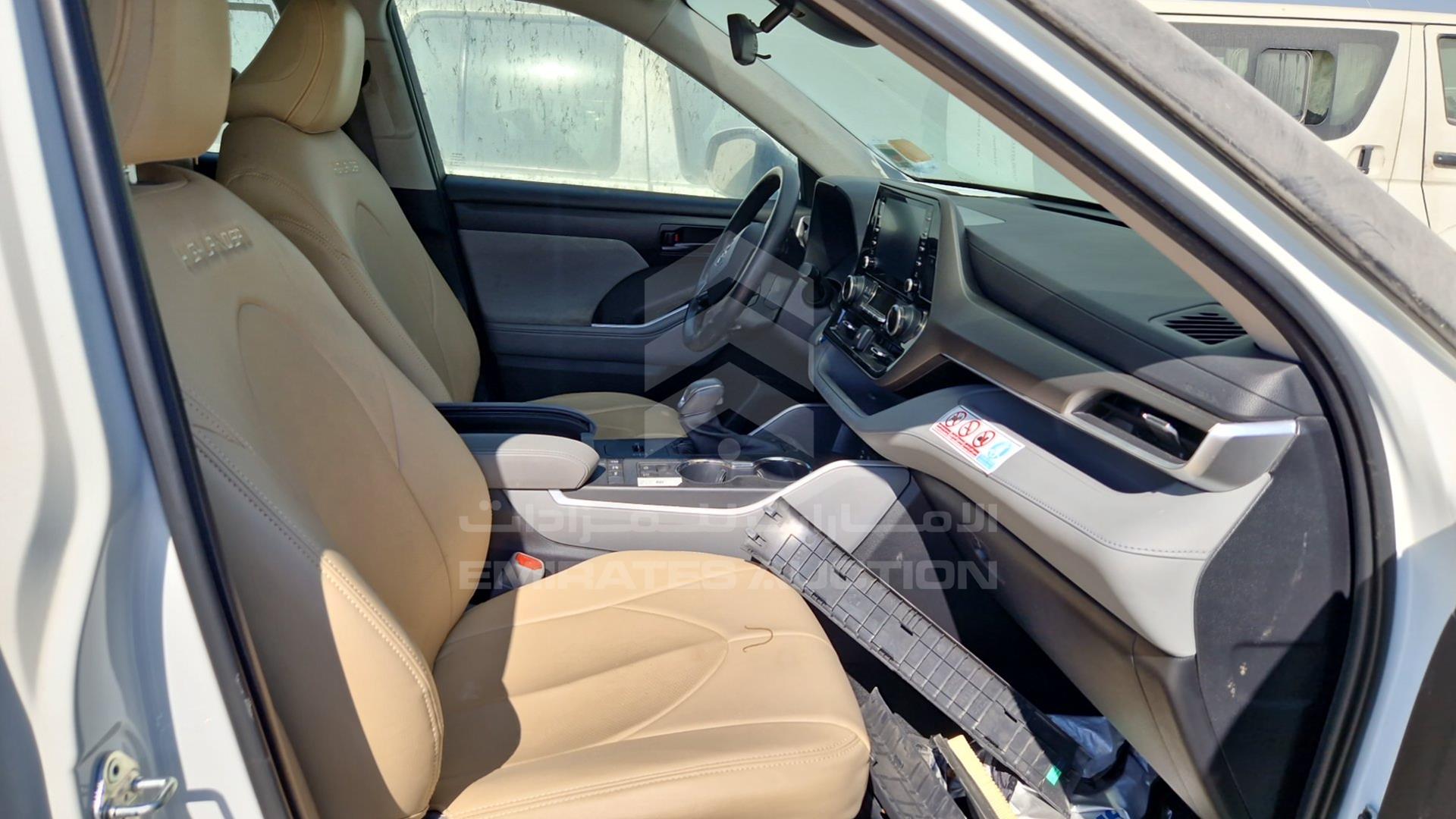 2022 TOYOTA HIGHLANDER VIN: 5TDLB3CH8NS090741