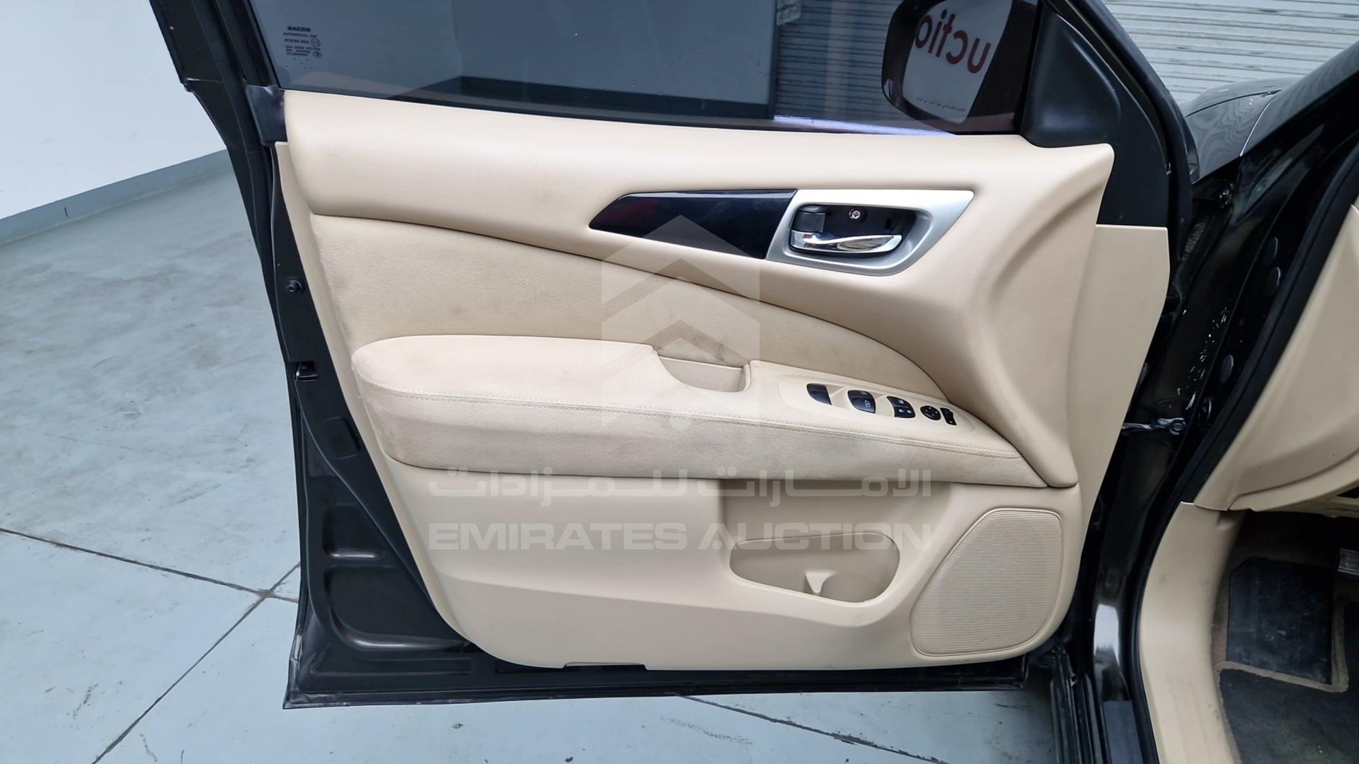 2015 NISSAN PATHFINDER VIN: 5N1AR2M55FC653759