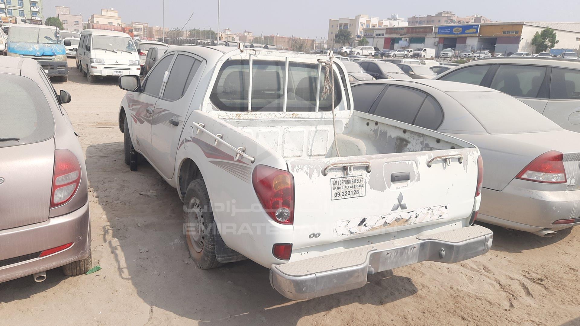 2014 MITSUBISHI PICK UP VIN: MMBJNKA50ED003858
