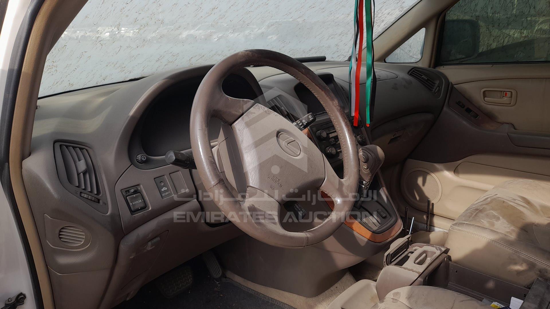 1999 LEXUS RX 300 VIN: JT6GF10U8X0037692