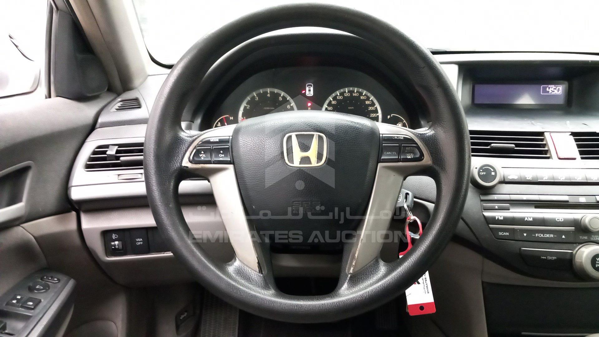 2009 HONDA ACCORD VIN: JHMCP26359C402371
