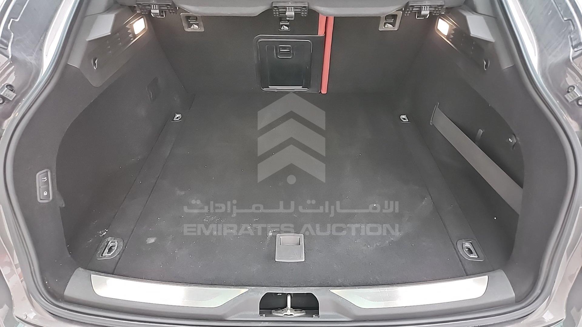 2021 MASERATI LEVANTE VIN: ZN661YUS2MX378091