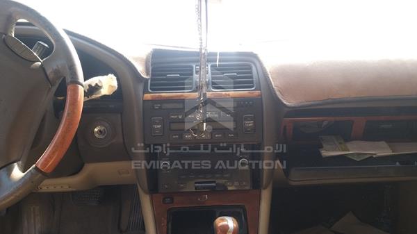 Lexus LS400 1999 JT8BH28F6X0159636 Image 10