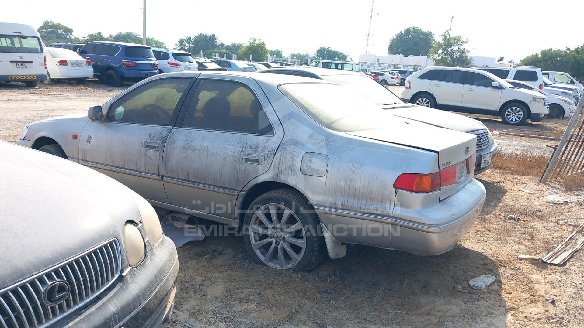2002 TOYOTA CAMRY VIN: 6T1BG22K62X456938