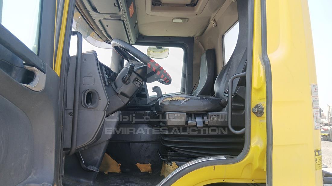 2009 Scania P 340 — Front Left Driver Seat View — Photo 13