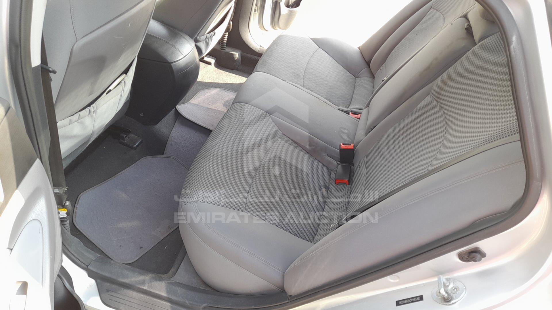 2014 HYUNDAI SONATA VIN: 5NPEB4AC4EH819250