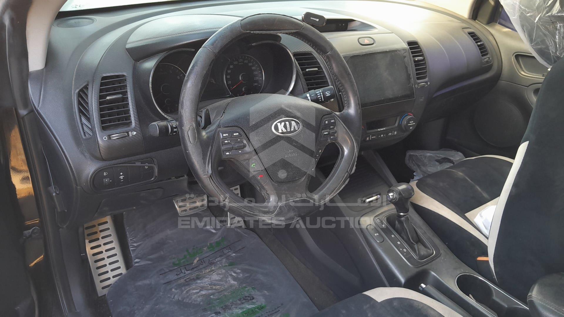 2014 KIA CERATO VIN: KNAFZ6174E5158864