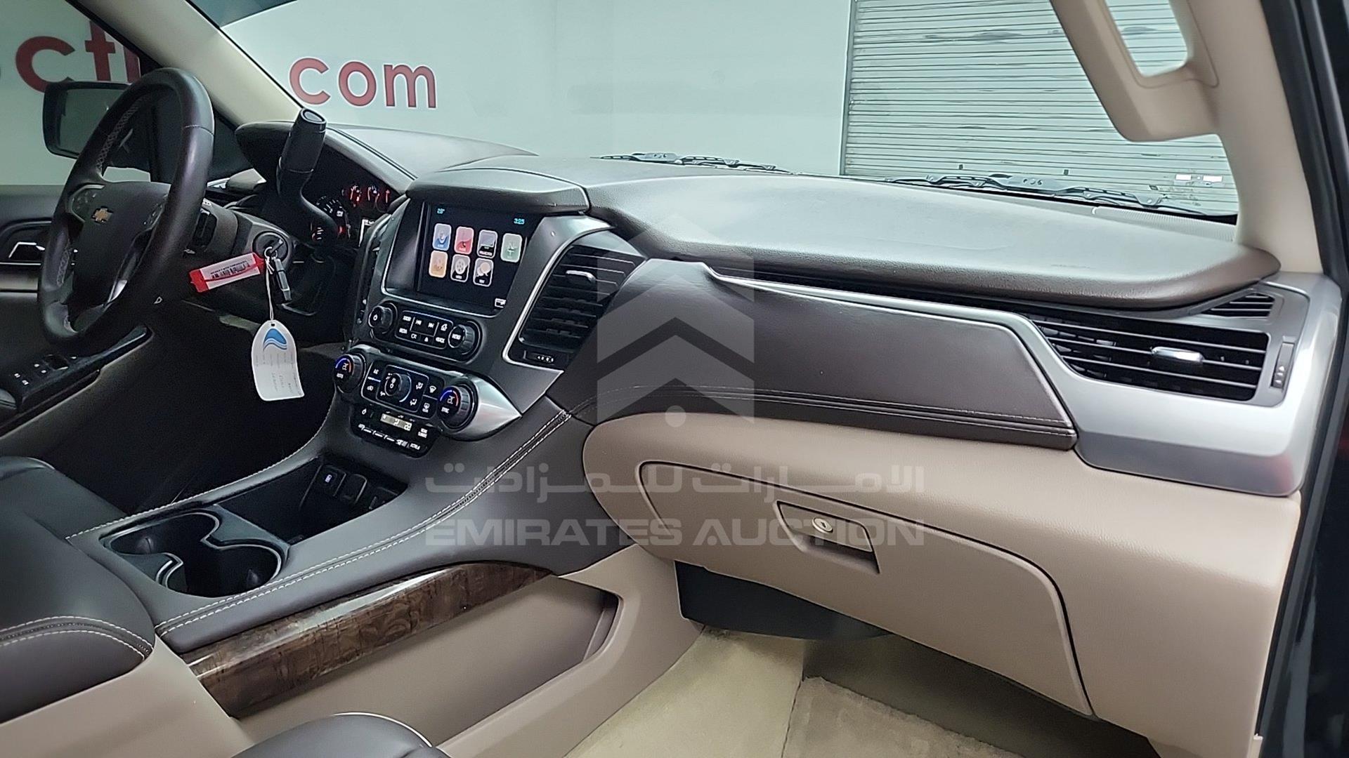 2016 CHEVROLET SUBURBAN VIN: 1GNSK8KC9GR145656