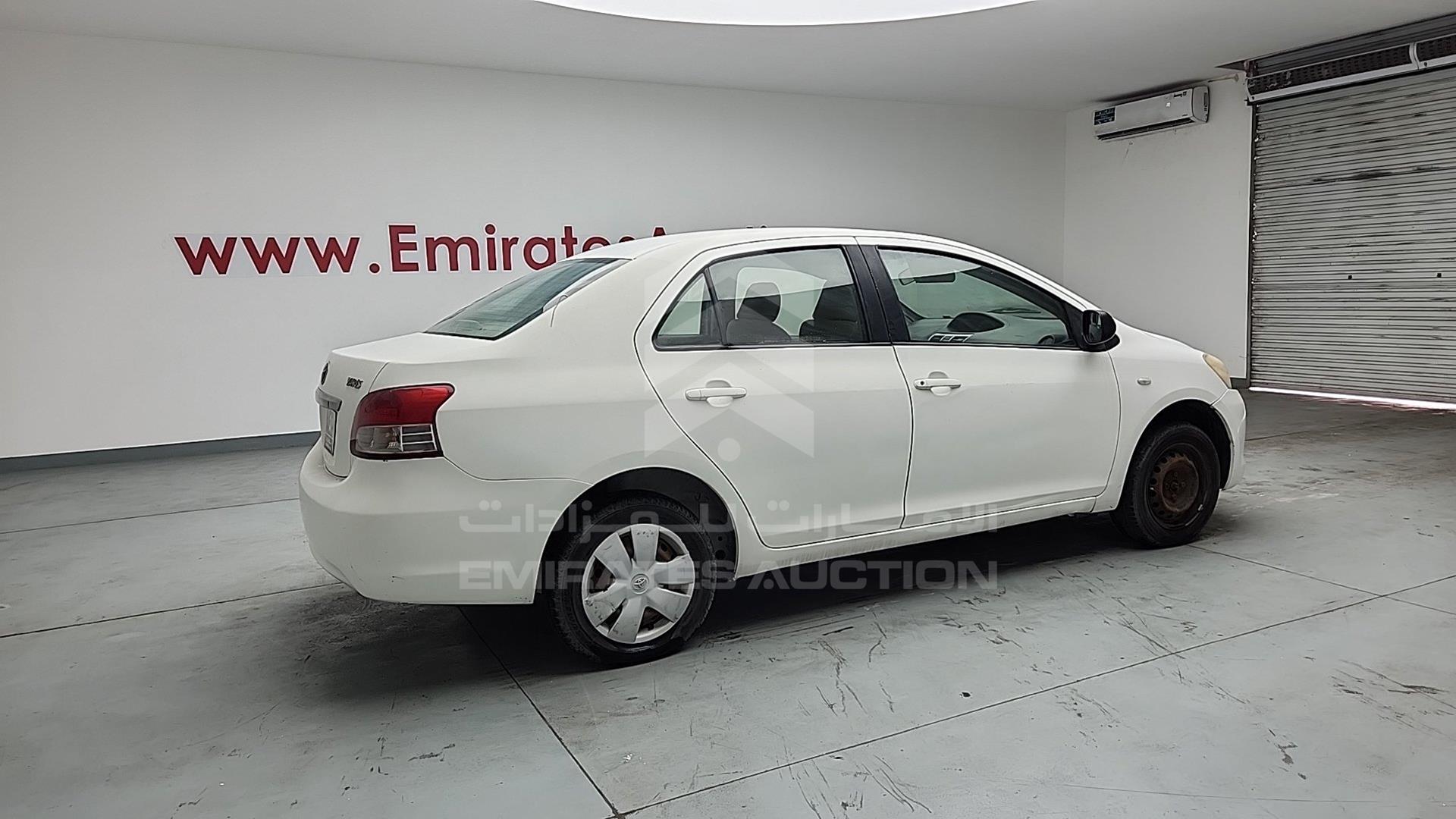 2008 TOYOTA YARIS VIN: JTDBW923X84010154