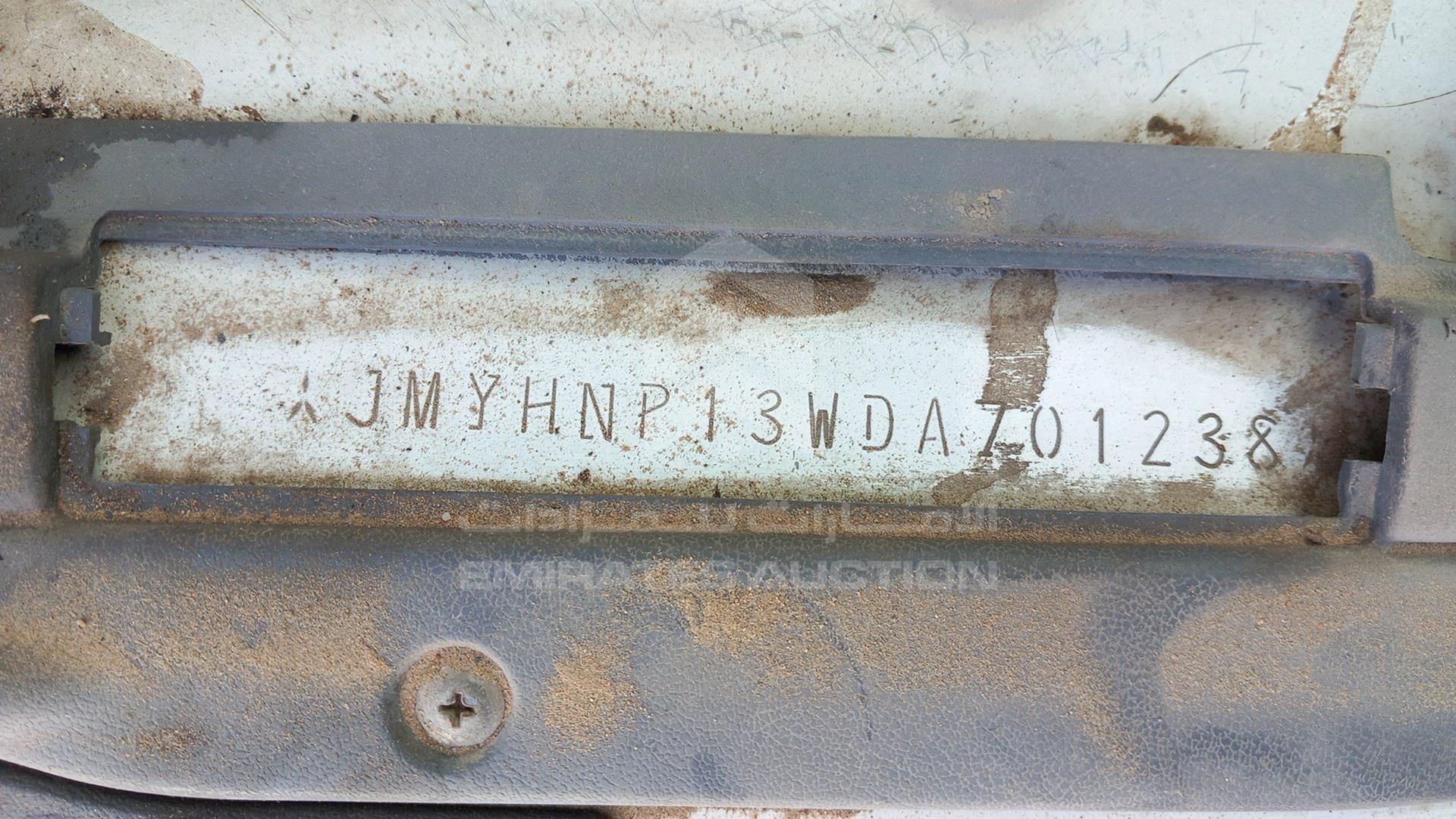2013 MITSUBISHI L 300 VIN: JMYHNP13WDA701238