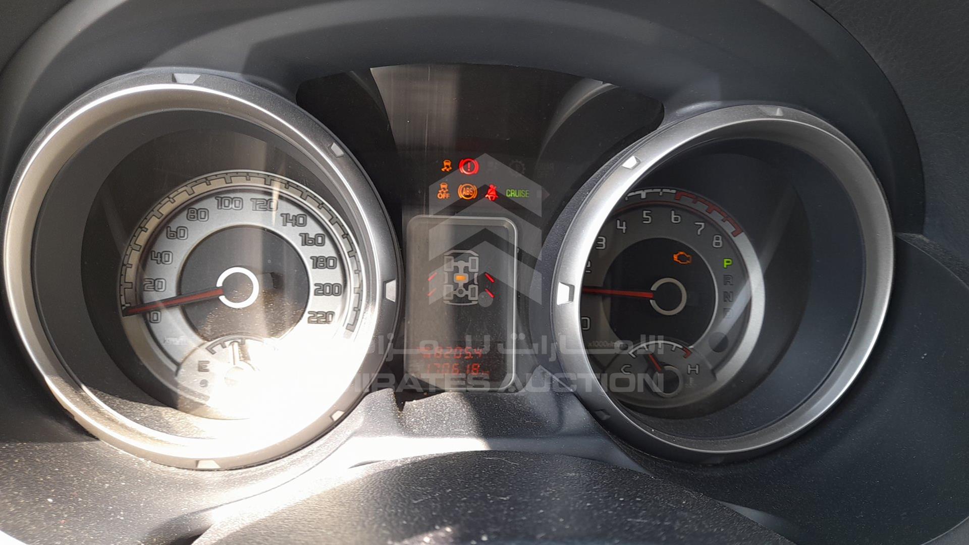 2014 MITSUBISHI PAJERO VIN: JMYLRV95WEJ705109