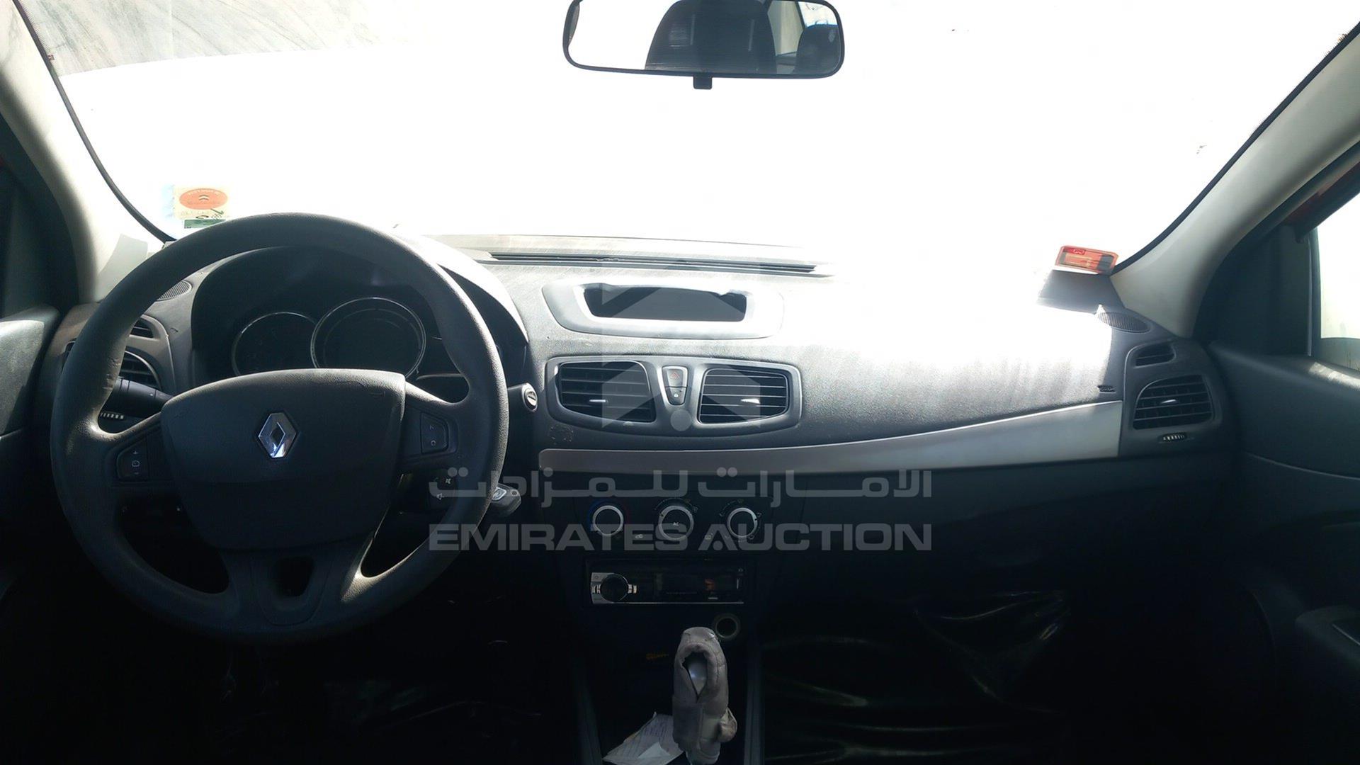 2013 RENAULT FLUENCE VIN: VF1LZLET6DC268903