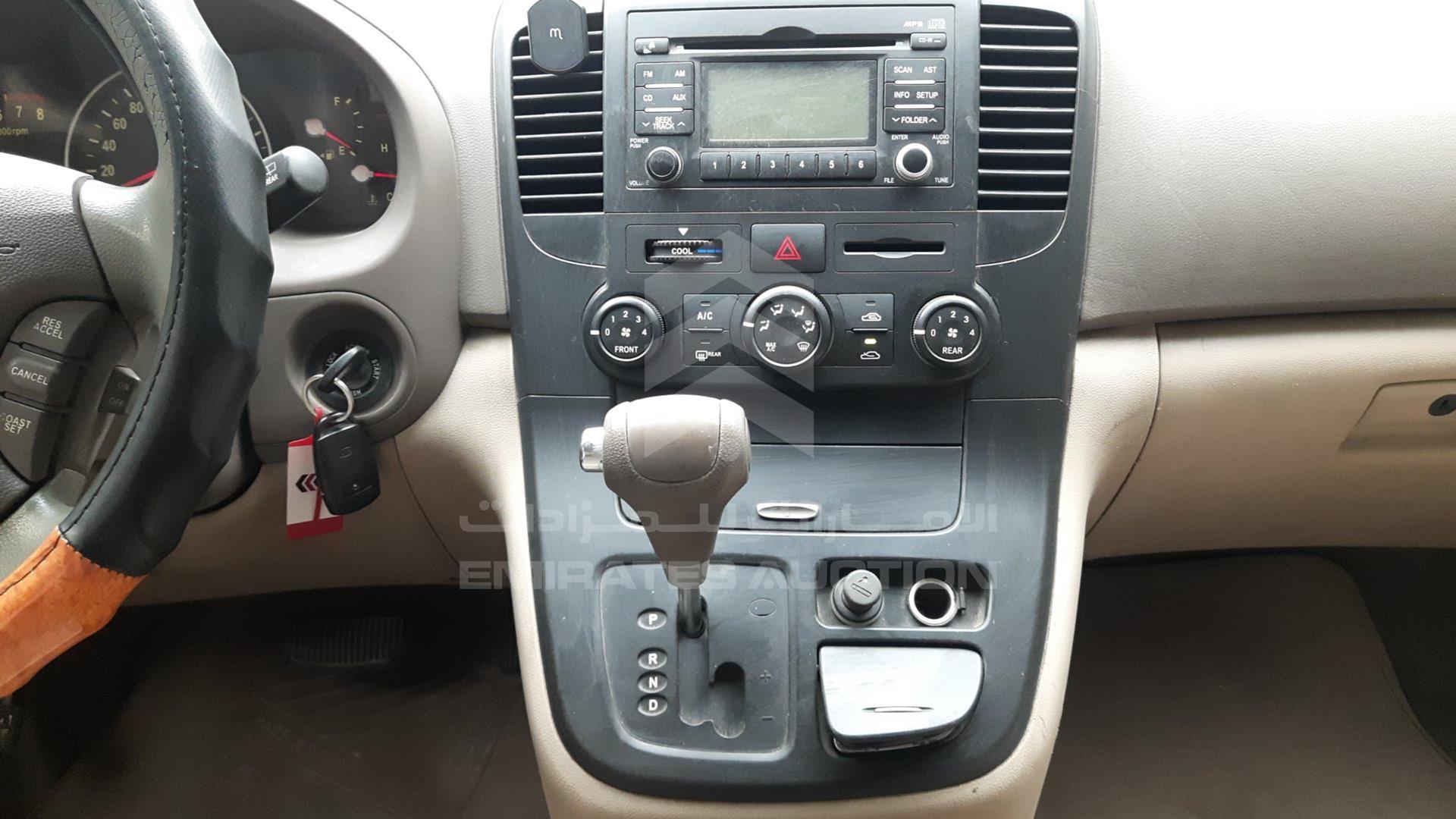 2013 KIA CARNIVAL VIN: KNAMG817XD6508953