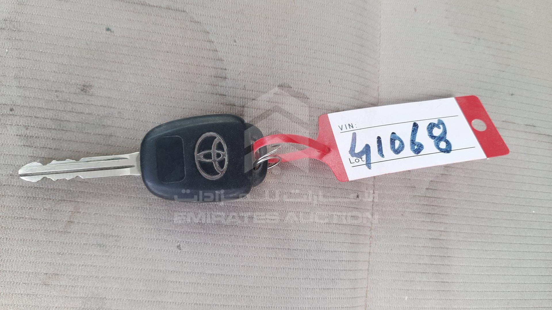 2014 TOYOTA COROLLA VIN: RKLBL9HE1E5200077