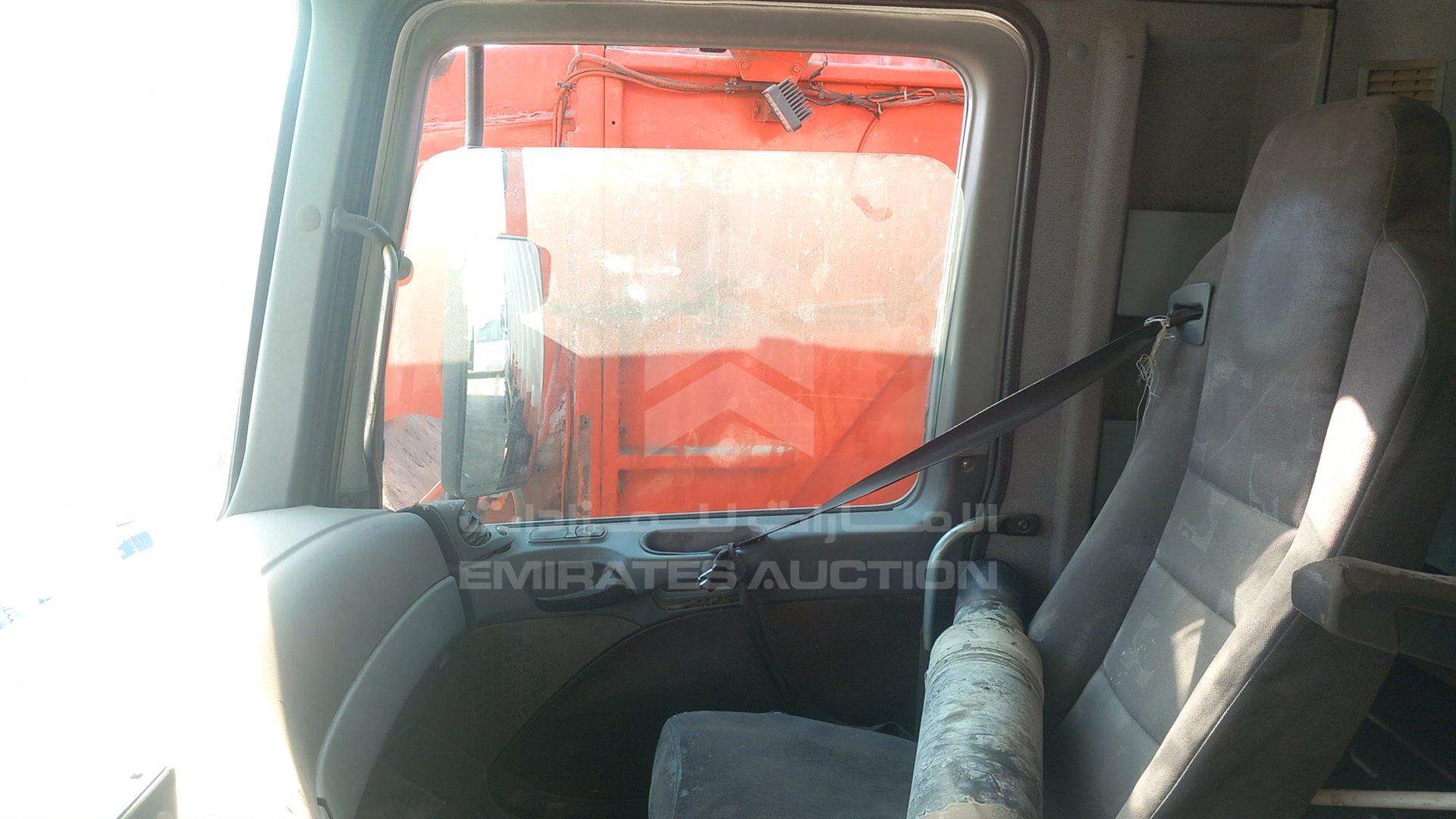 2008 MERCEDES ACTROS VIN: WDAKHCAA98L307769