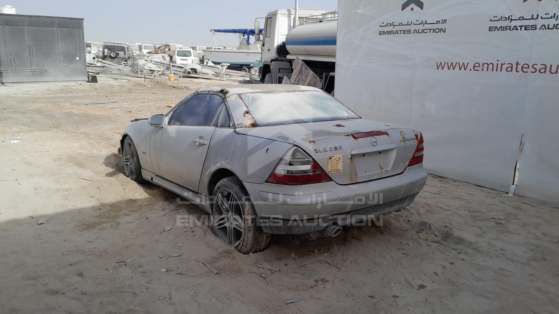 2001 MERCEDES SLK230 VIN: WDBKK49F61F206986