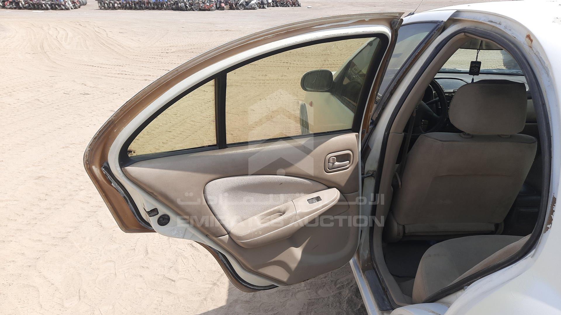2003 NISSAN SUNNY VIN: JN1FN61C23W020780