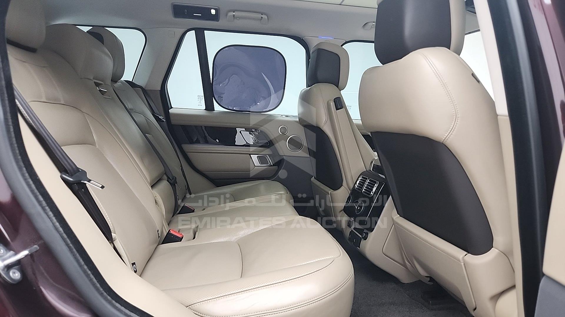 2018 RANGE ROVER VOGUE VIN: SALGA2BV3JA503204