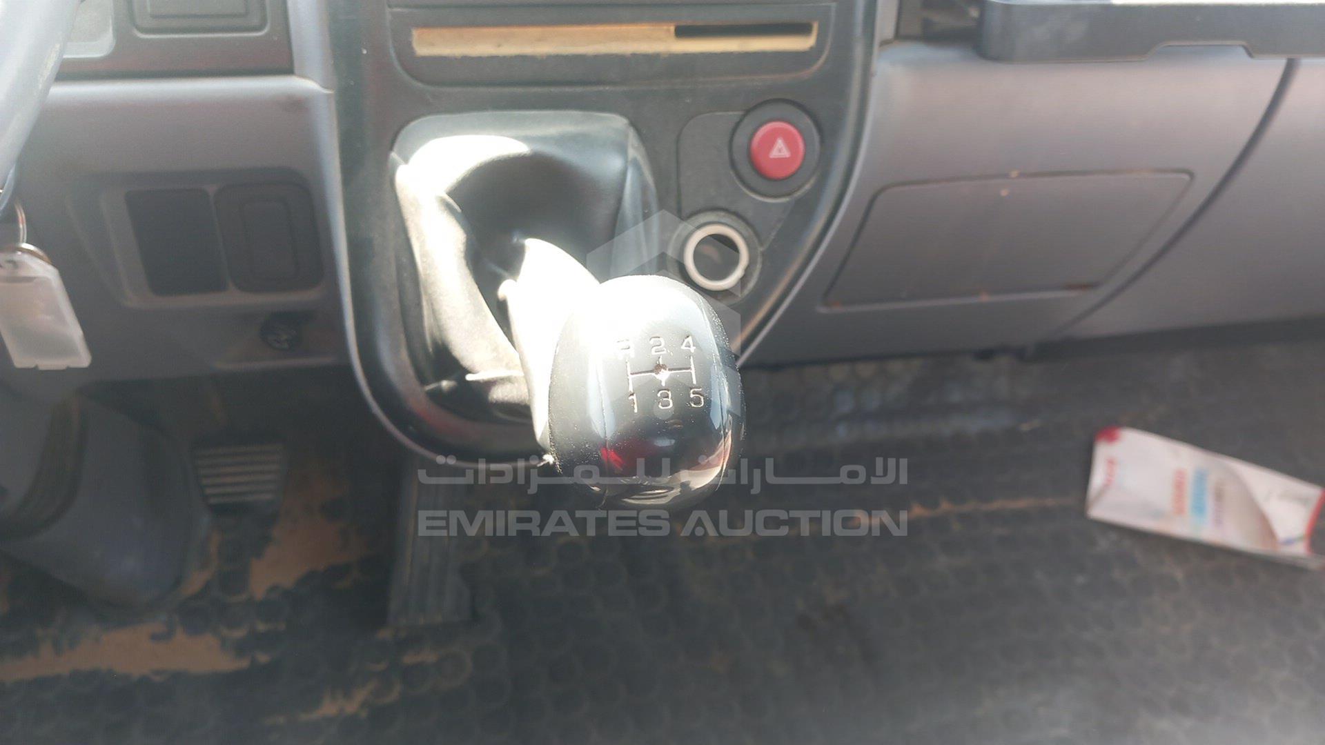 2006 MITSUBISHI CANTER VIN: JL7BCE1J56K012729