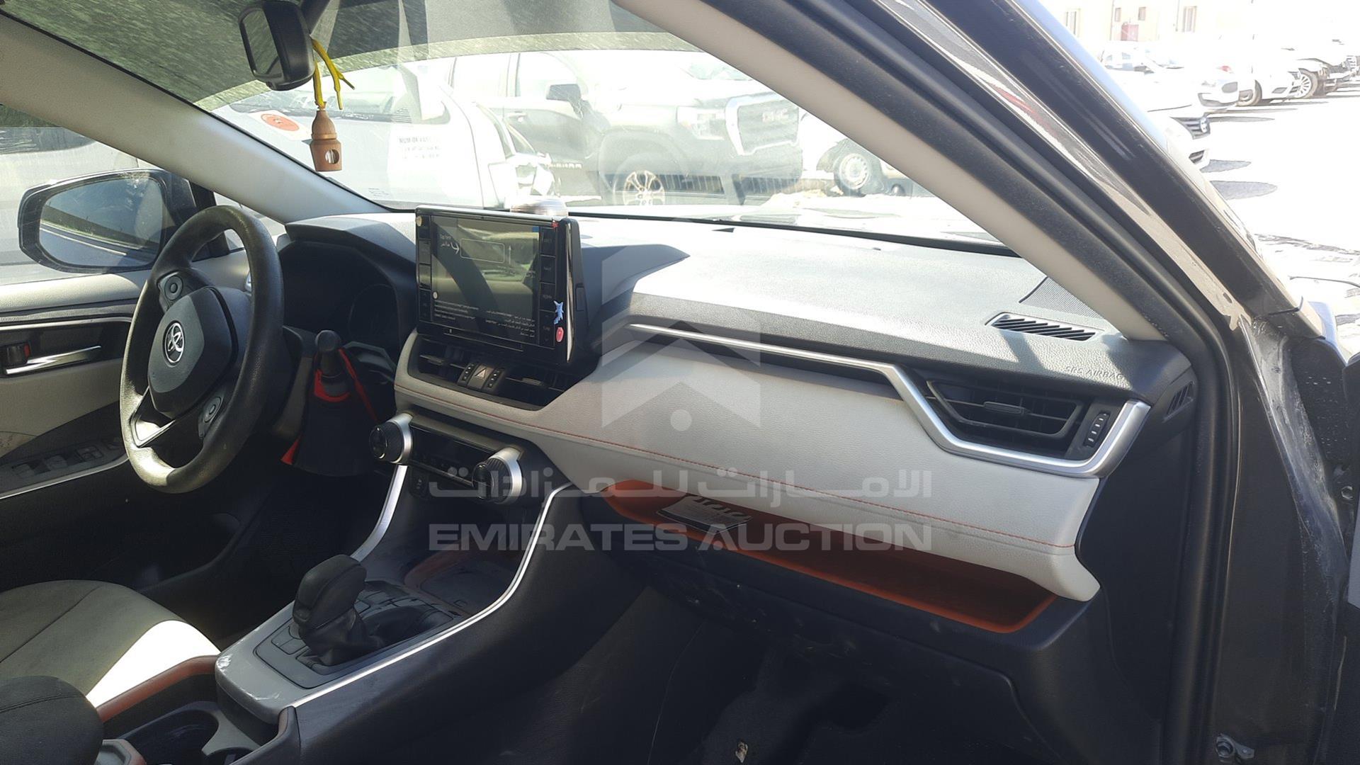 2020 TOYOTA RAV-4 VIN: JTMJ13FV8LJ031601
