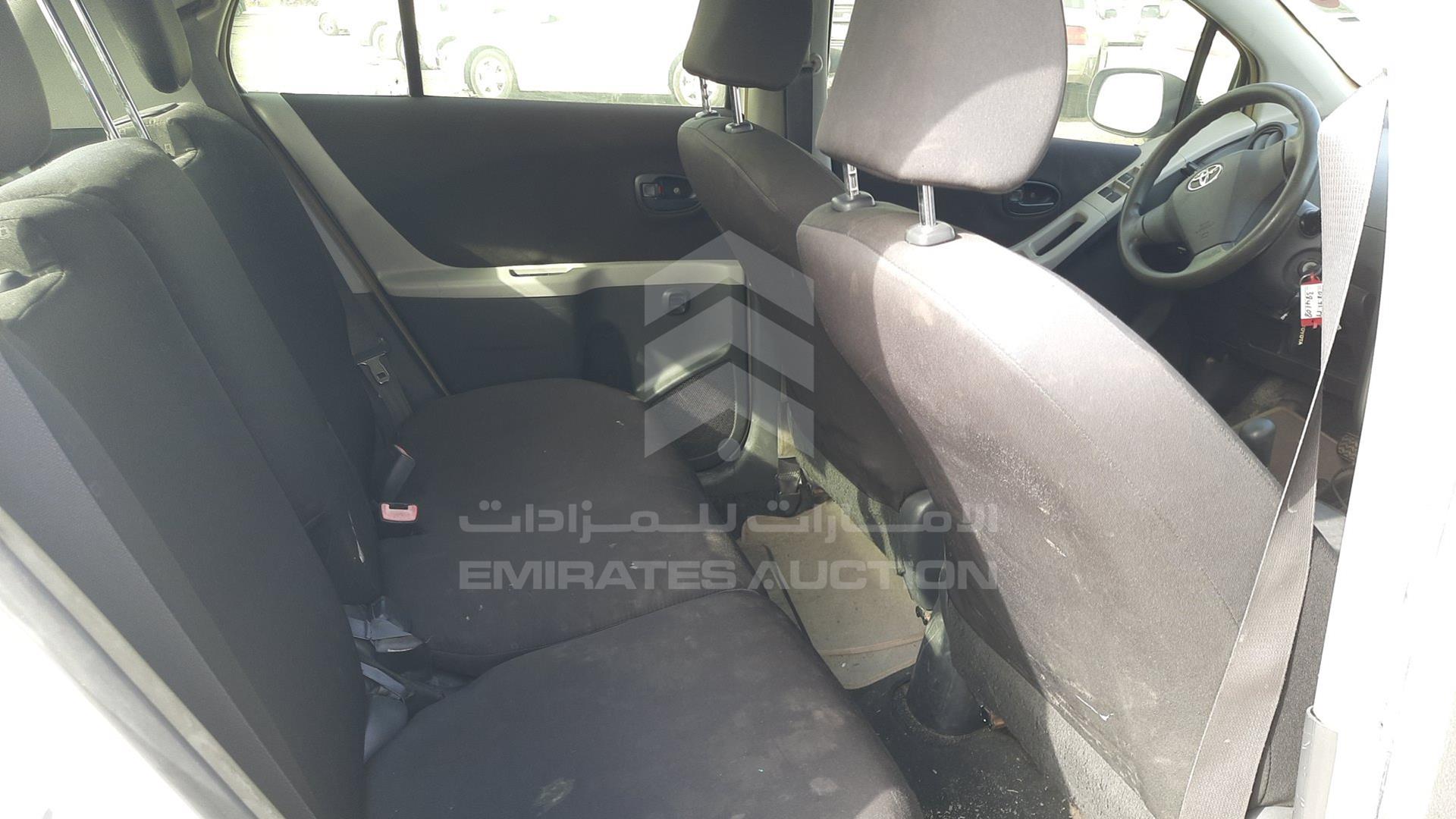 2008 TOYOTA YARIS VIN: JTDKW923585089579