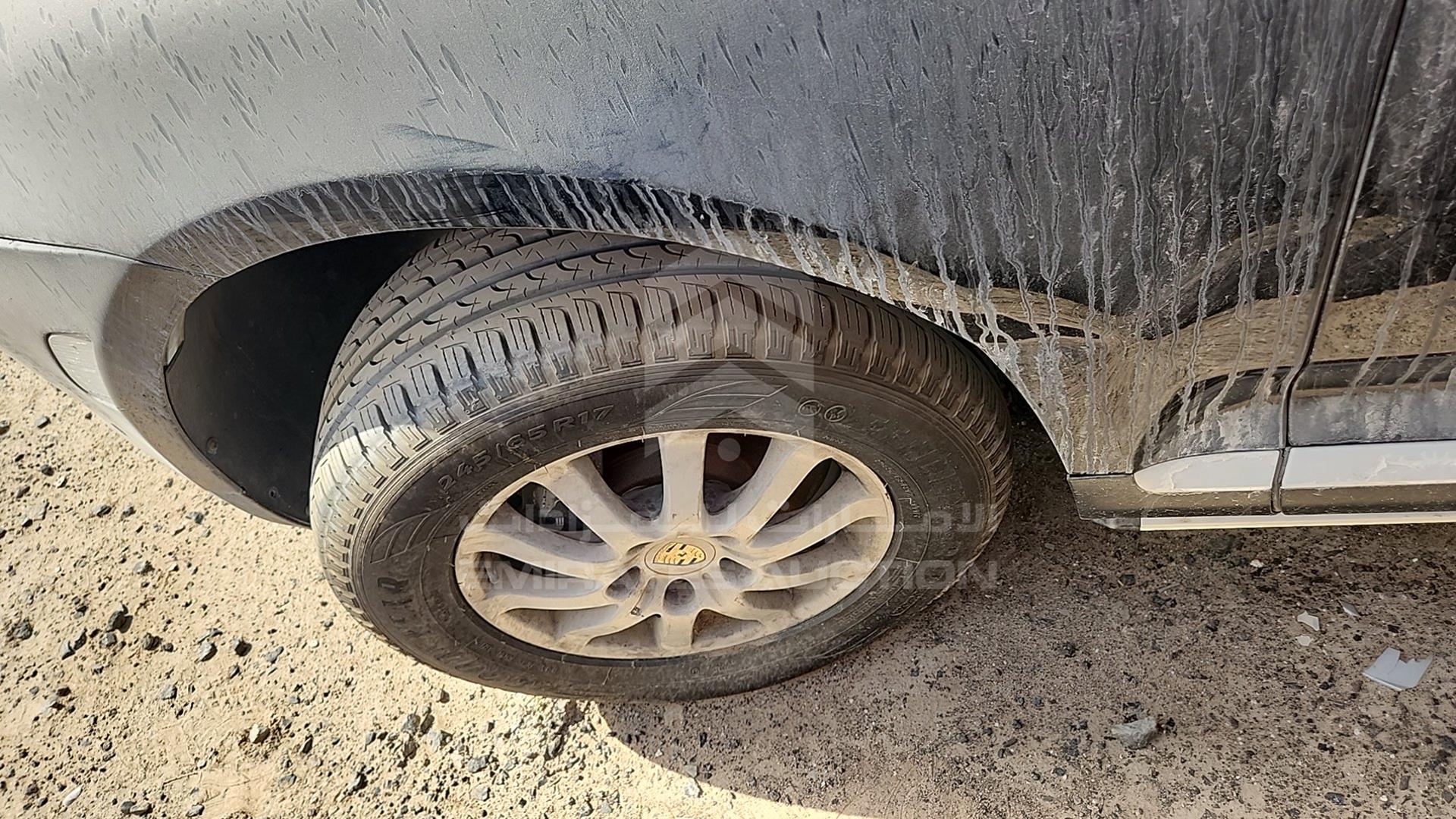 2005 PORSCHE CAYENNE VIN: WP1ZZZ9PZ5LA08040
