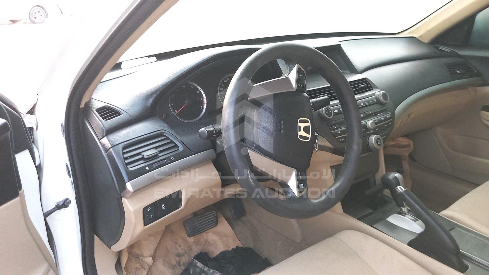 2012 HONDA ACCORD VIN: 1HGCP2639CA624692