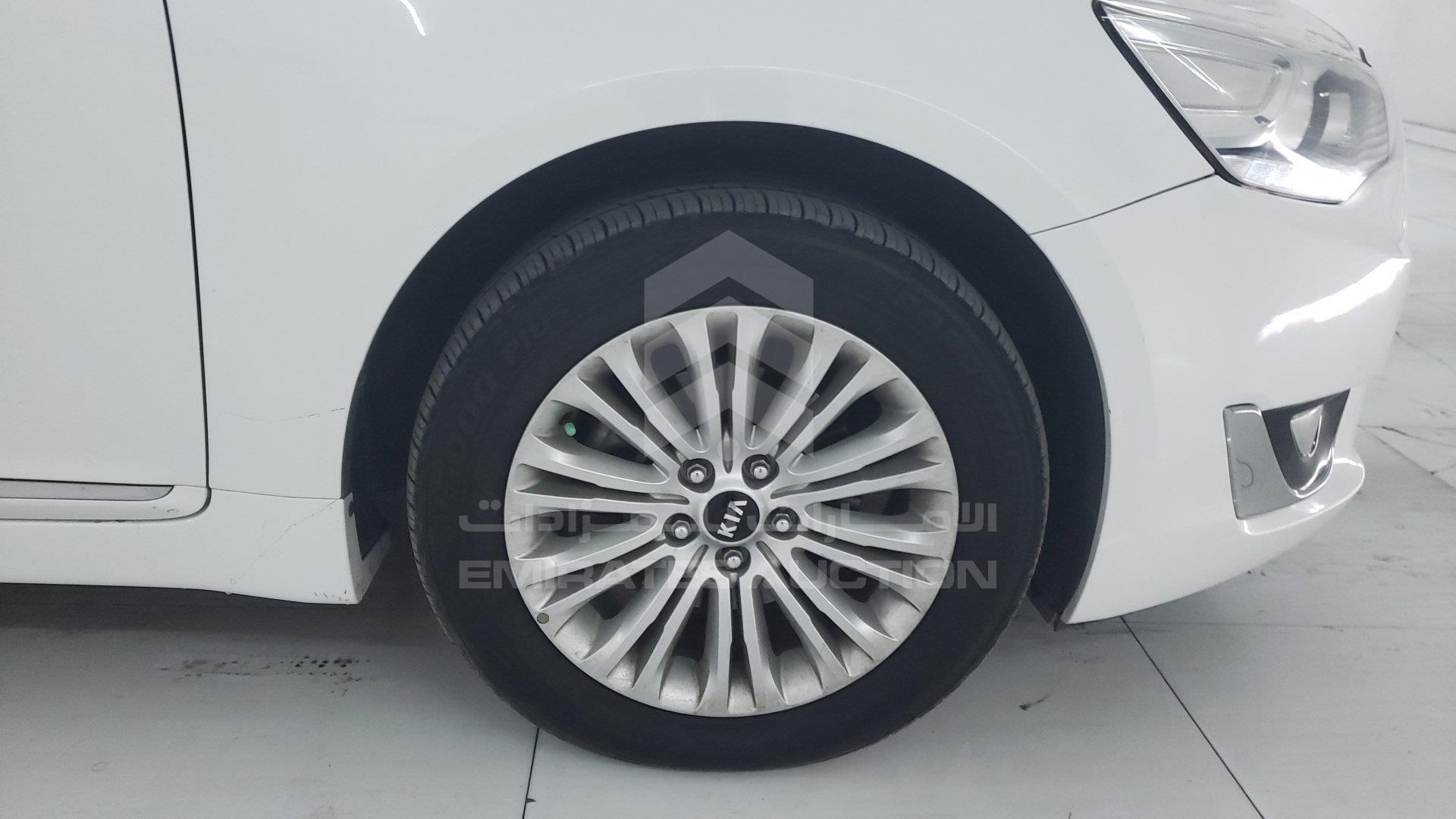 KNALM4145F5184418 - 2015 Kia Cadenza - #428605