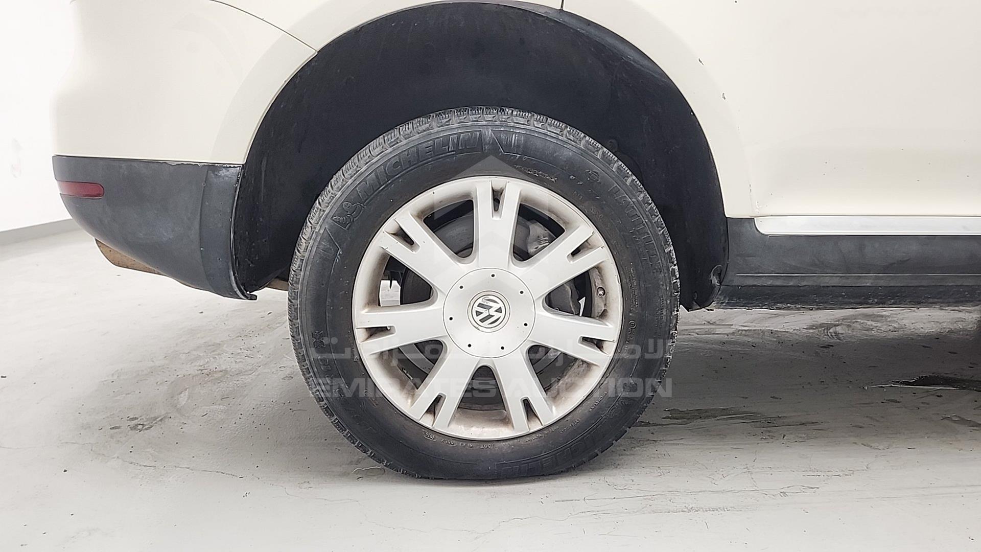 2009 VOLKSWAGEN TOUAREG VIN: WVGAL27L59D028448
