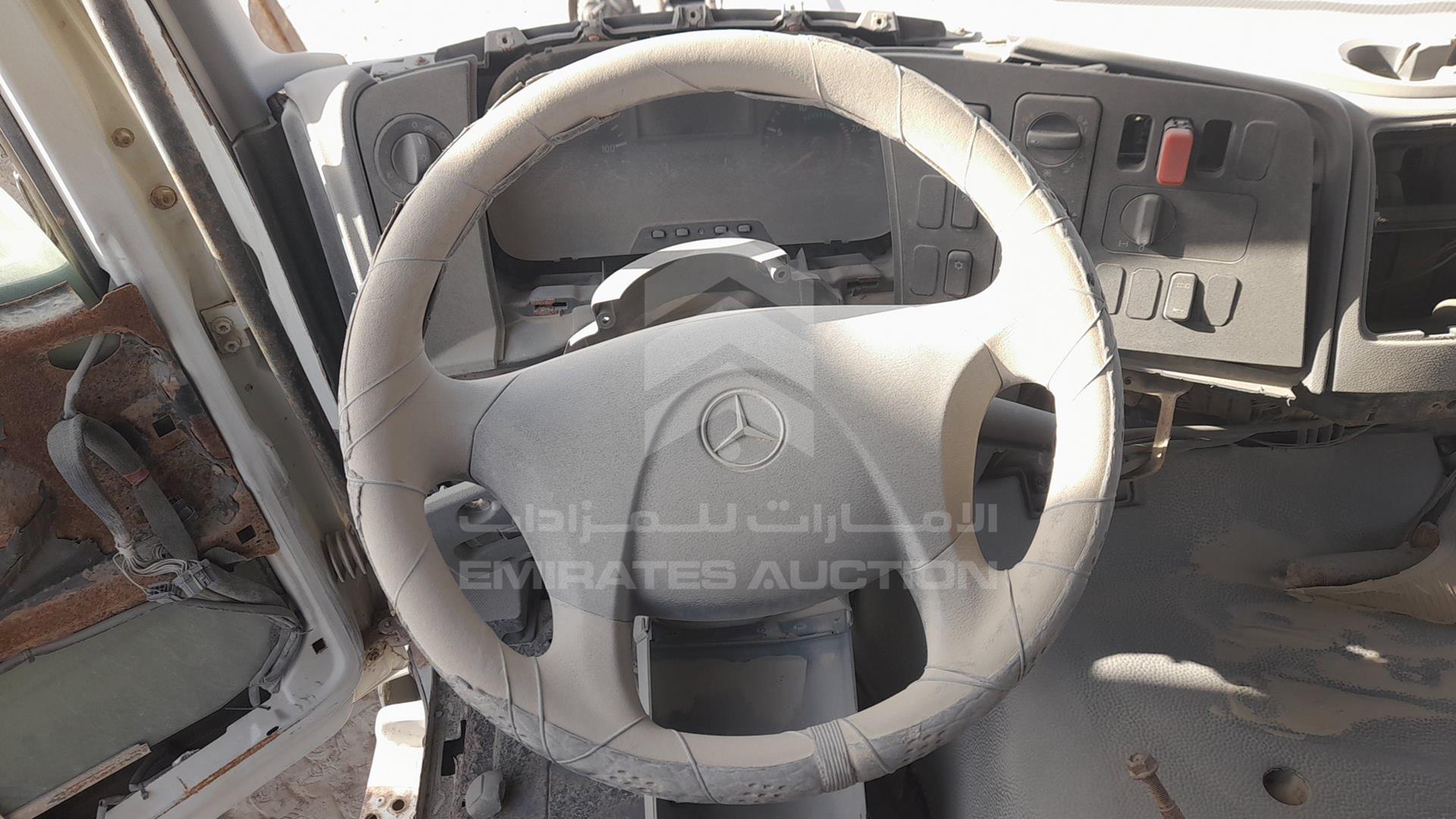 2007 MERCEDES 1840 VIN: WDB9440321L213329