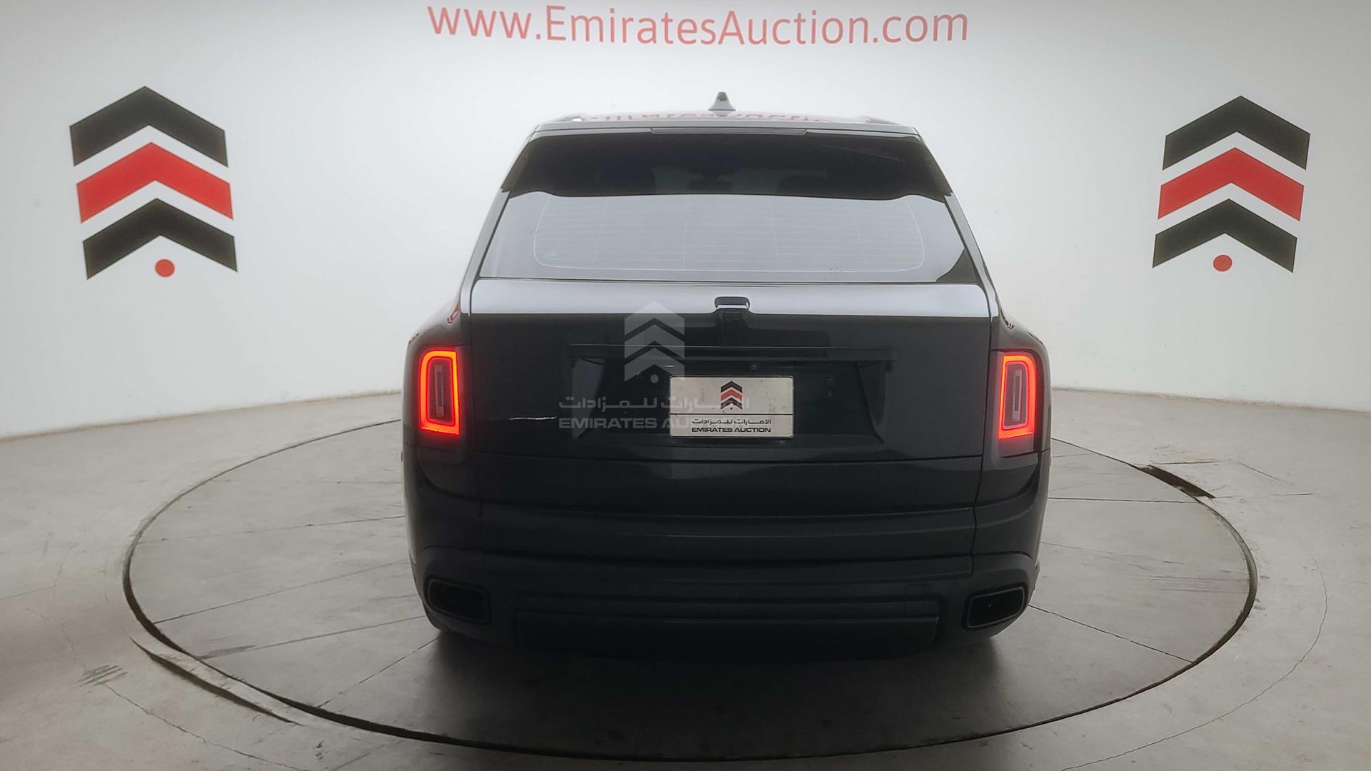 2019 ROLLS-ROYCE CULLINAN VIN: SCA689X06KU109627