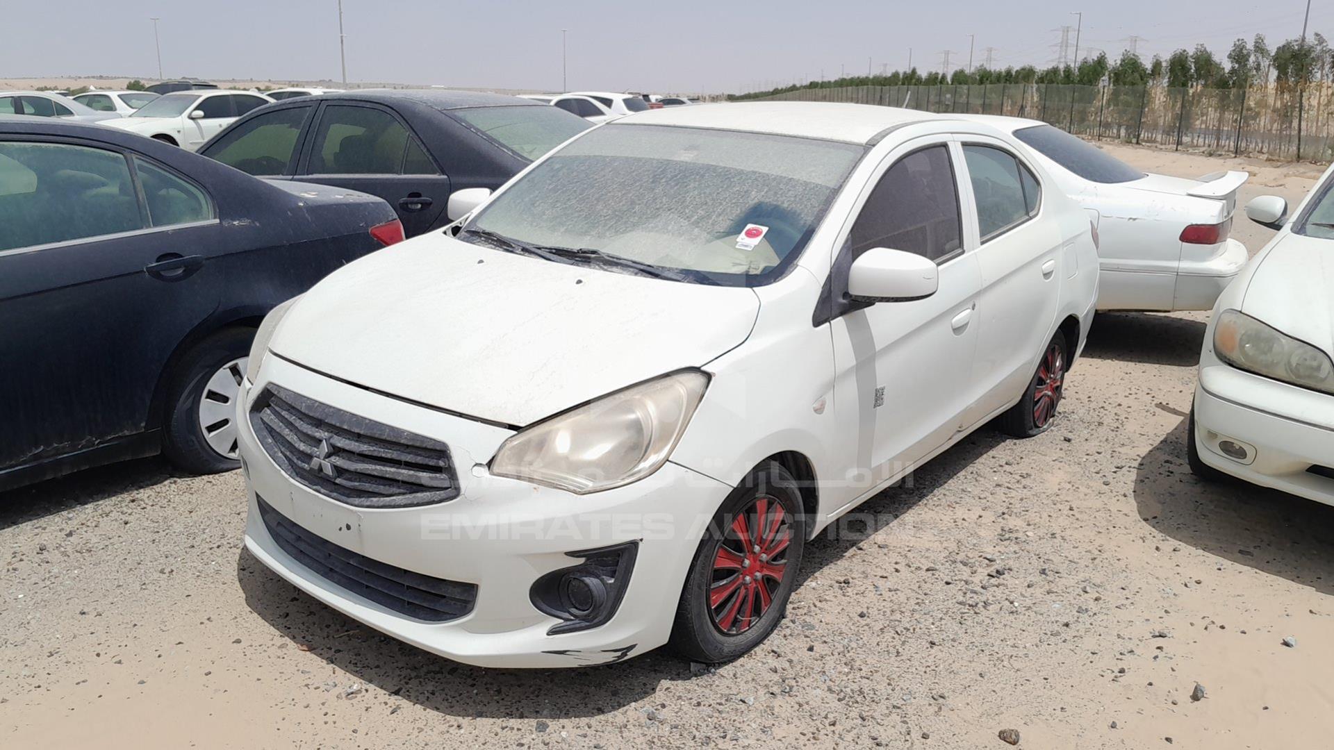 2014 MITSUBISHI ATTRAGE VIN: MMBSTA13AEH014105