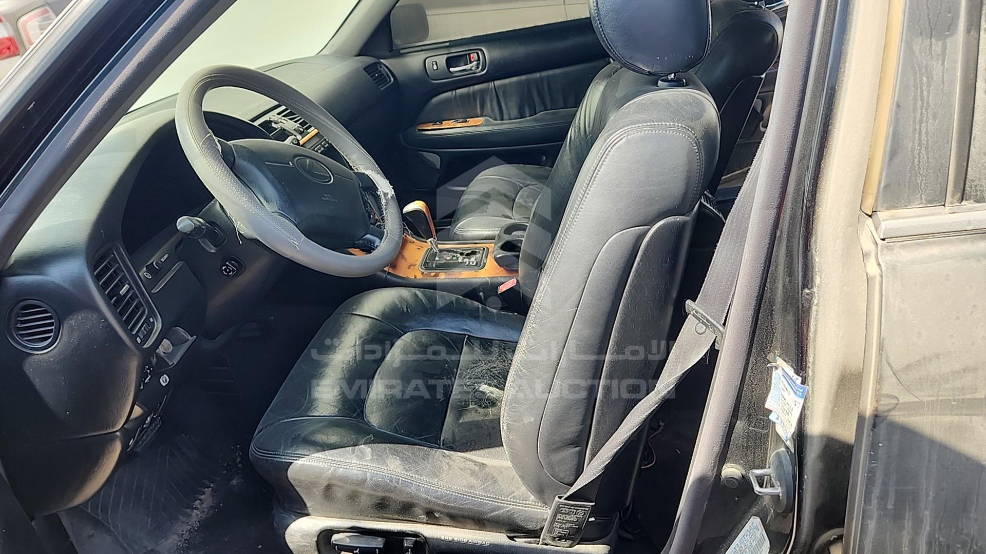 1999 LEXUS LS400 VIN: JT8BH28F5X0160499