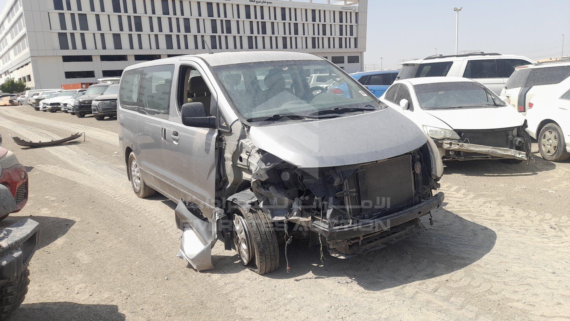 KMHWH81R6CU404489 - 2012 Hyundai H1 - #505271