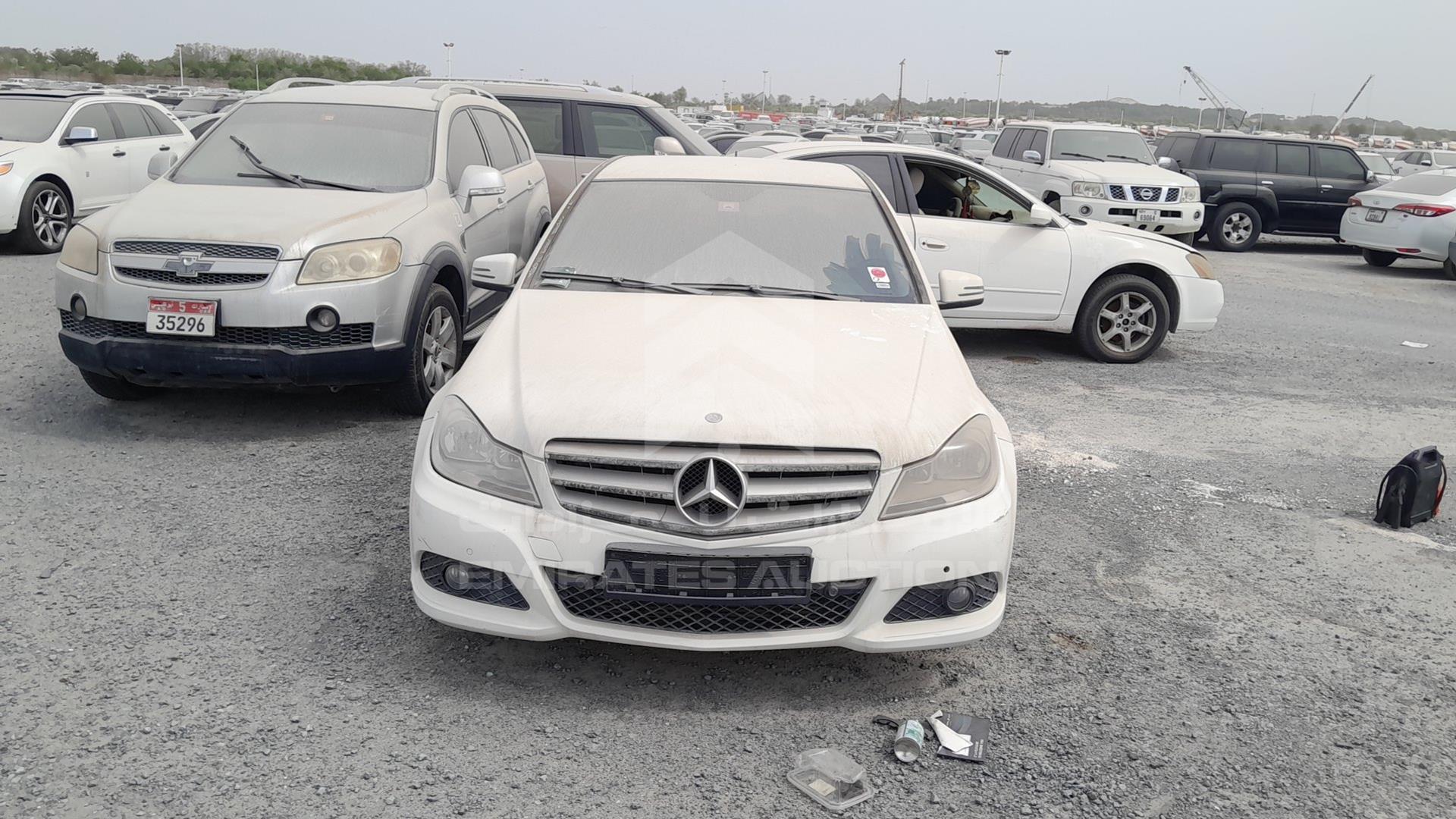 2012 MERCEDES C 200 VIN: WDDGF4JB9CA633511