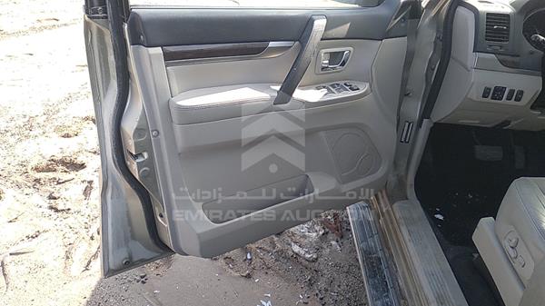 JMYLRV95WAJ704782 Mitsubishi Pajero